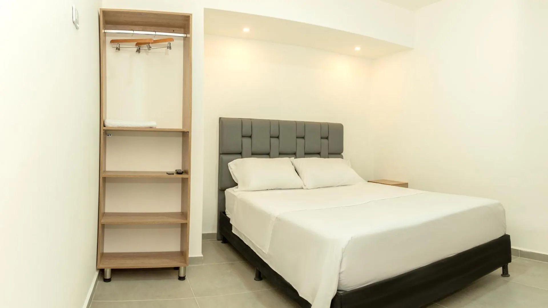 Habitación en casa particular Madeira Boutique Hostel Medellín