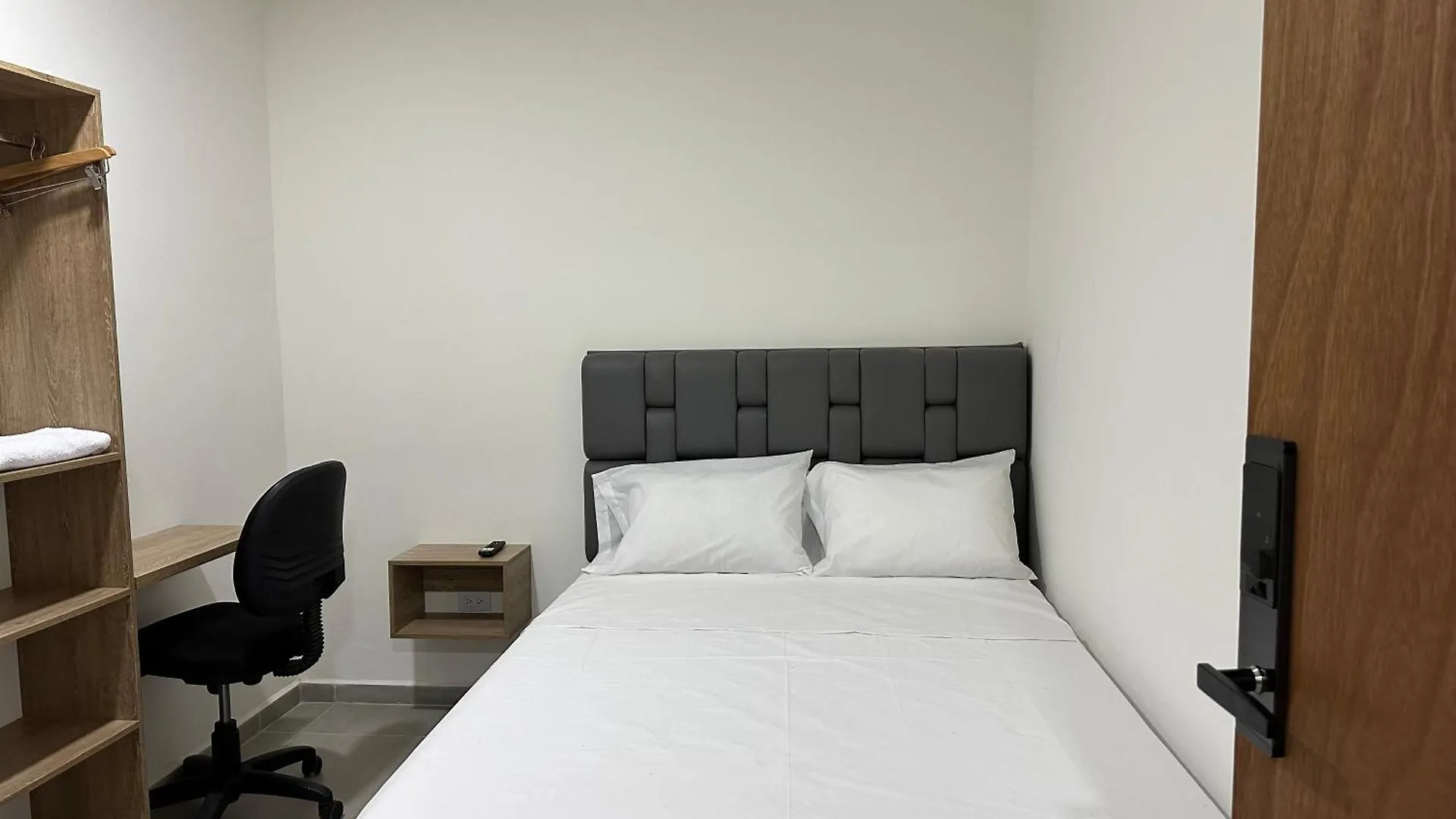 Madeira Boutique Hostel Medellín Colombia