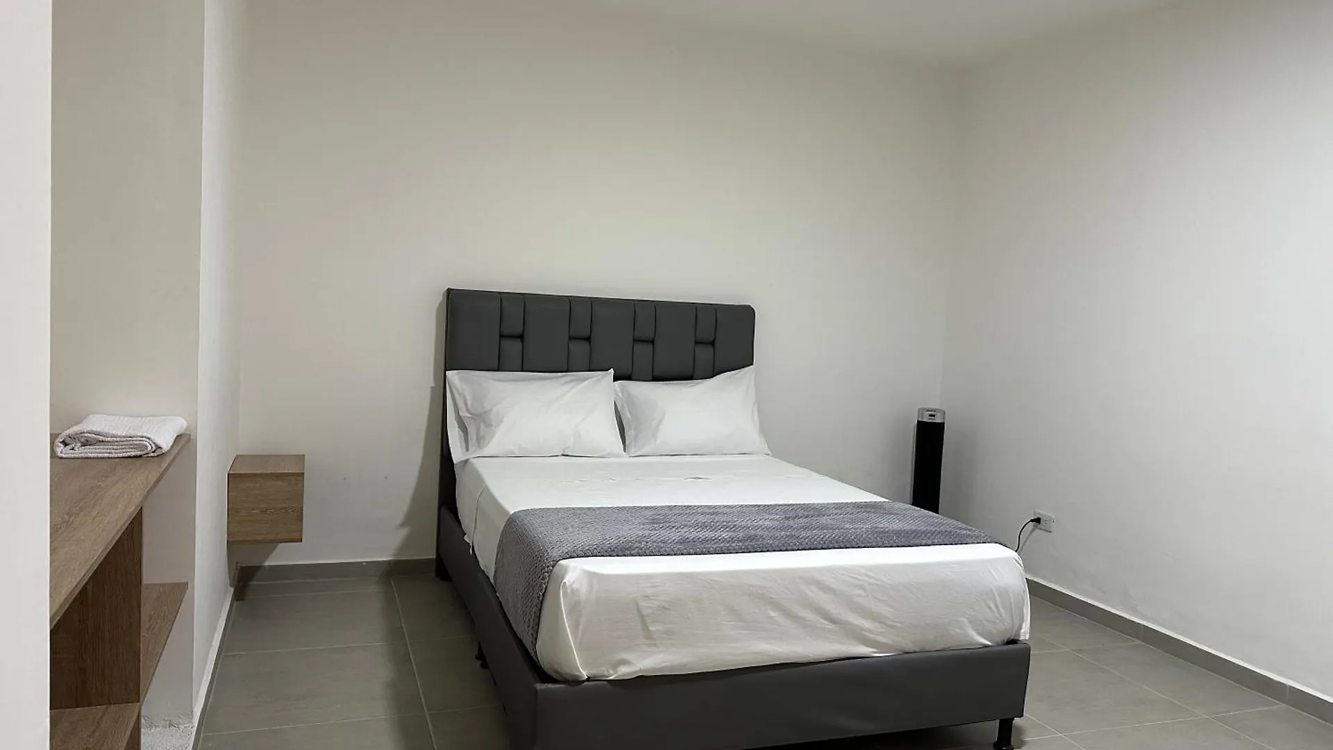 Madeira Boutique Hostel Medellín Habitación en casa particular