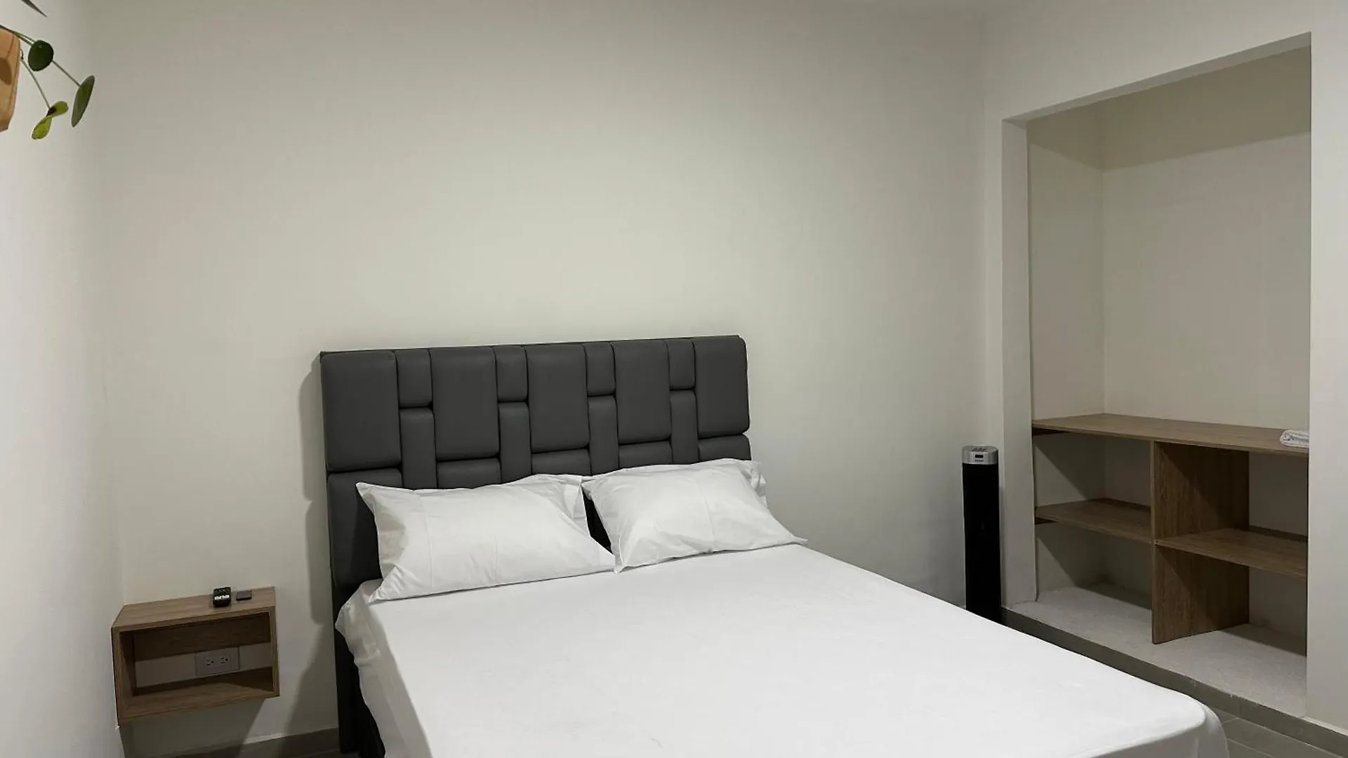 Madeira Boutique Hostel Medellín Homestay szállás
